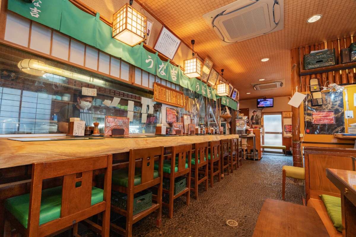 店内カウンター席
